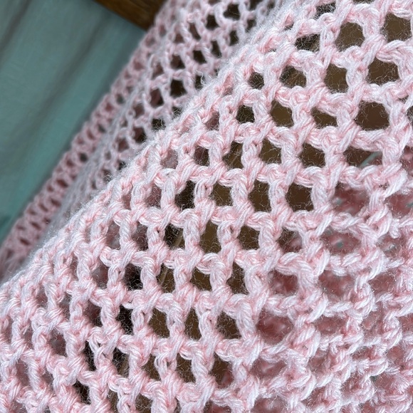 Handmade Pale Pink Open Knit Fringed Boho Shawl Scarf Open Poncho Western Wrap - Picture 7 of 11